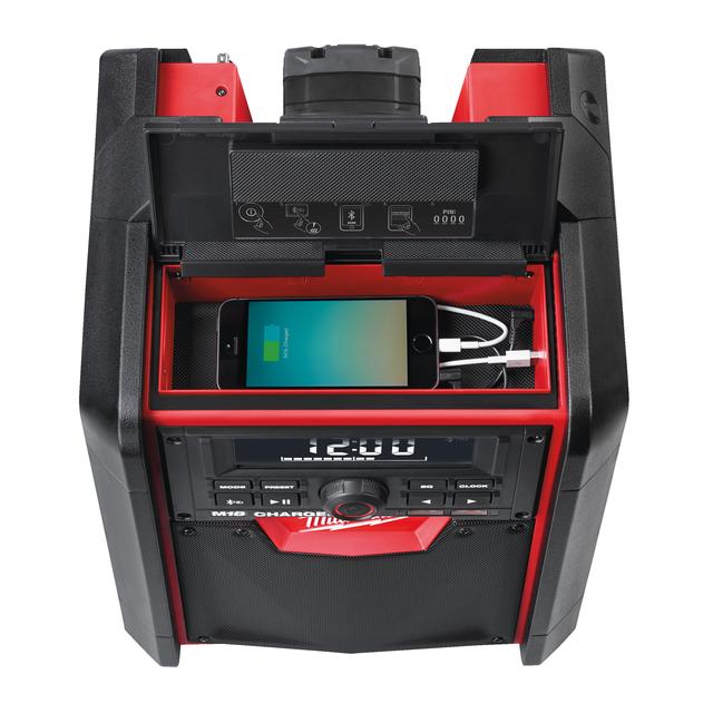 Milwaukee M18RC-0  M18 Netz-/Akku-Radio mit Ladefunktion