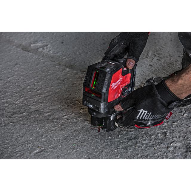 Milwaukee L4CLLP-301C Kreuzlinienlaser mit Lotfunktion