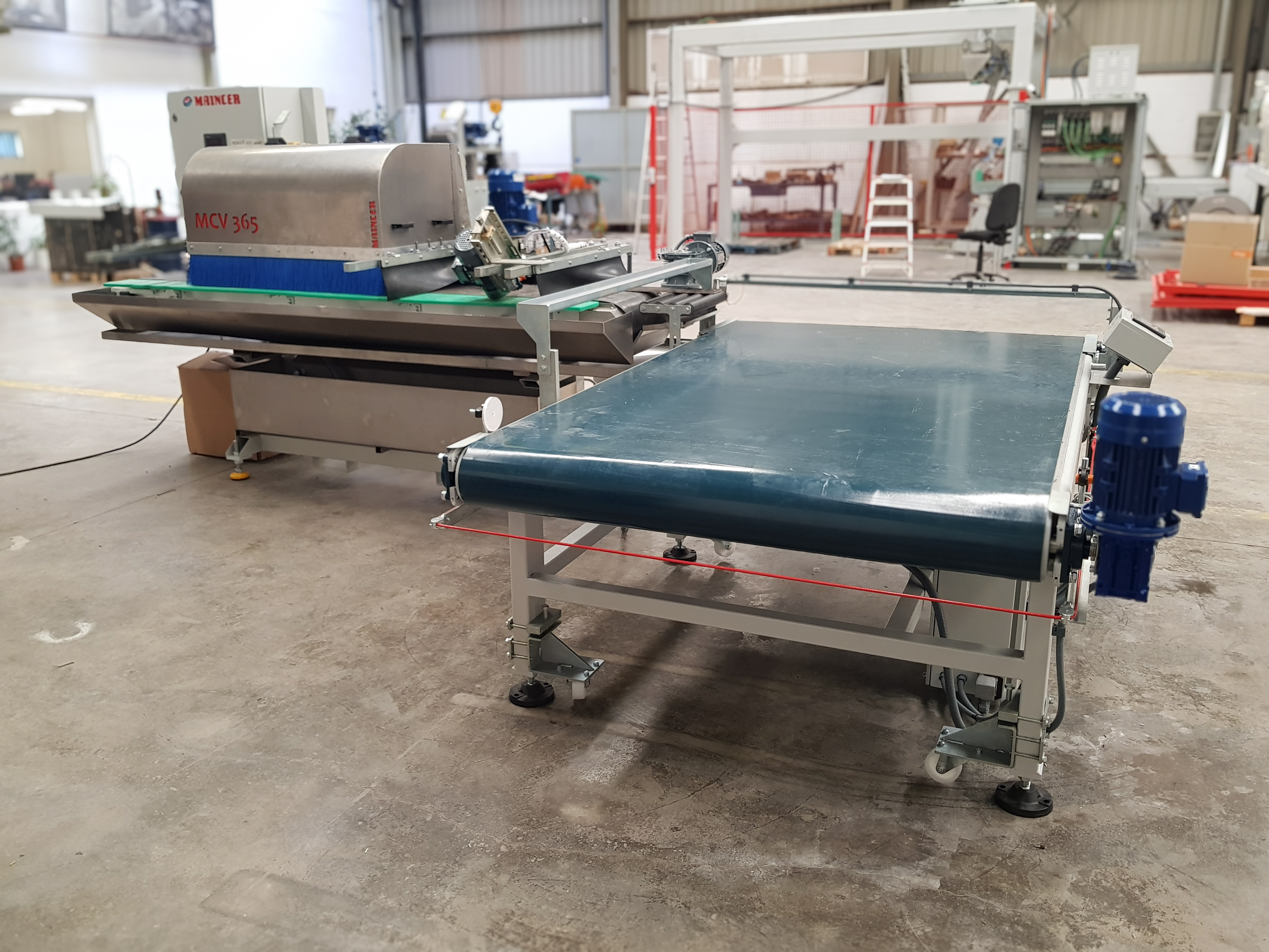 Maincer Stapeltisch MAC