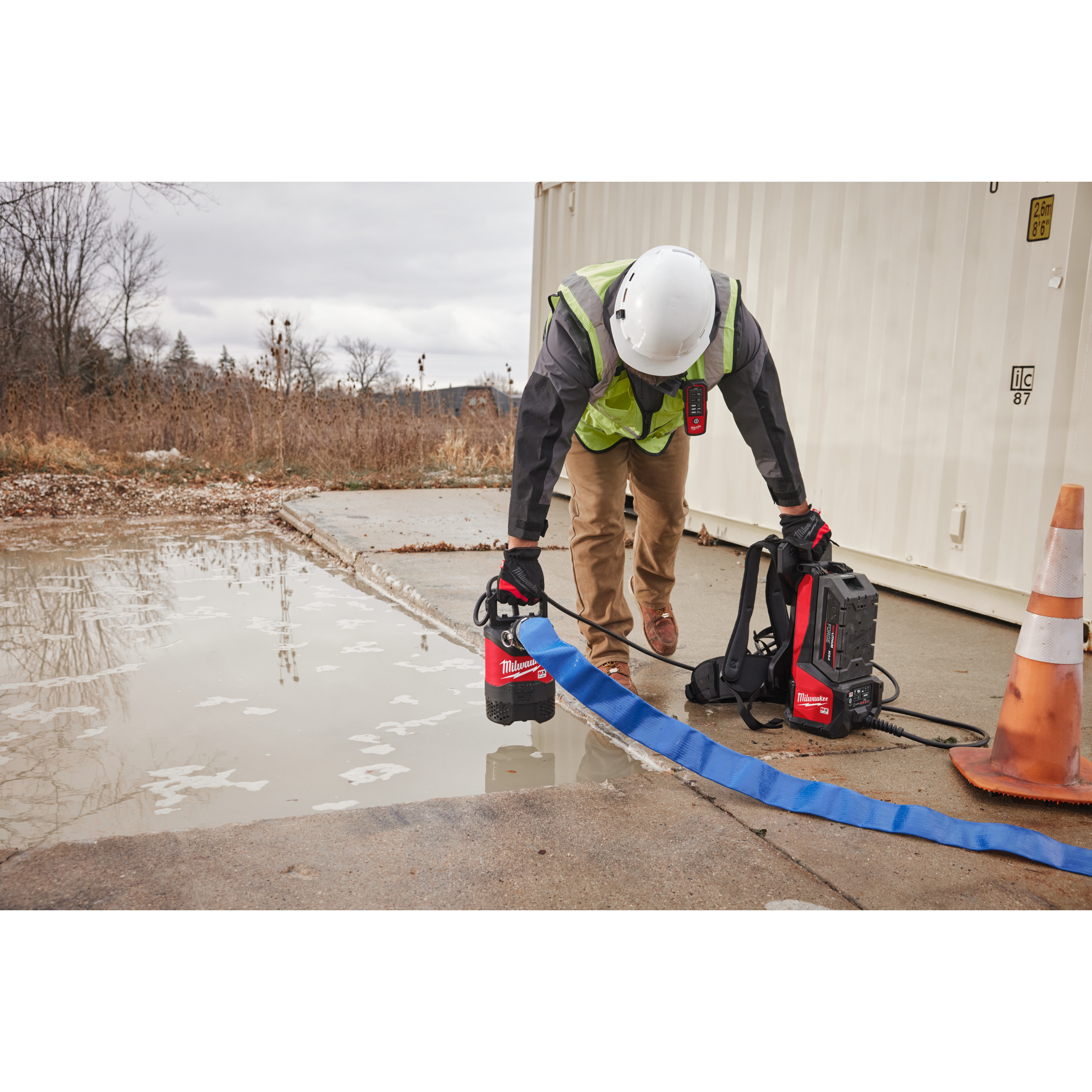 Milwaukee MXFSMP2-0 MX FUEL™ Akku-Tauchpumpe