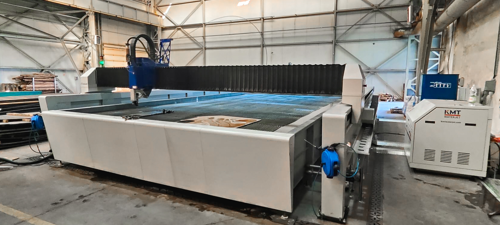 Wasserstrahl-Schneidanlage Eckert OPAL Waterjet