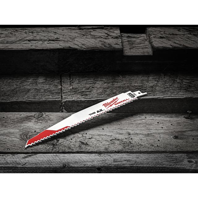 Milwaukee Säbelsägeblatt Demontage THE AX 230 x 5 mm (5 TPI)