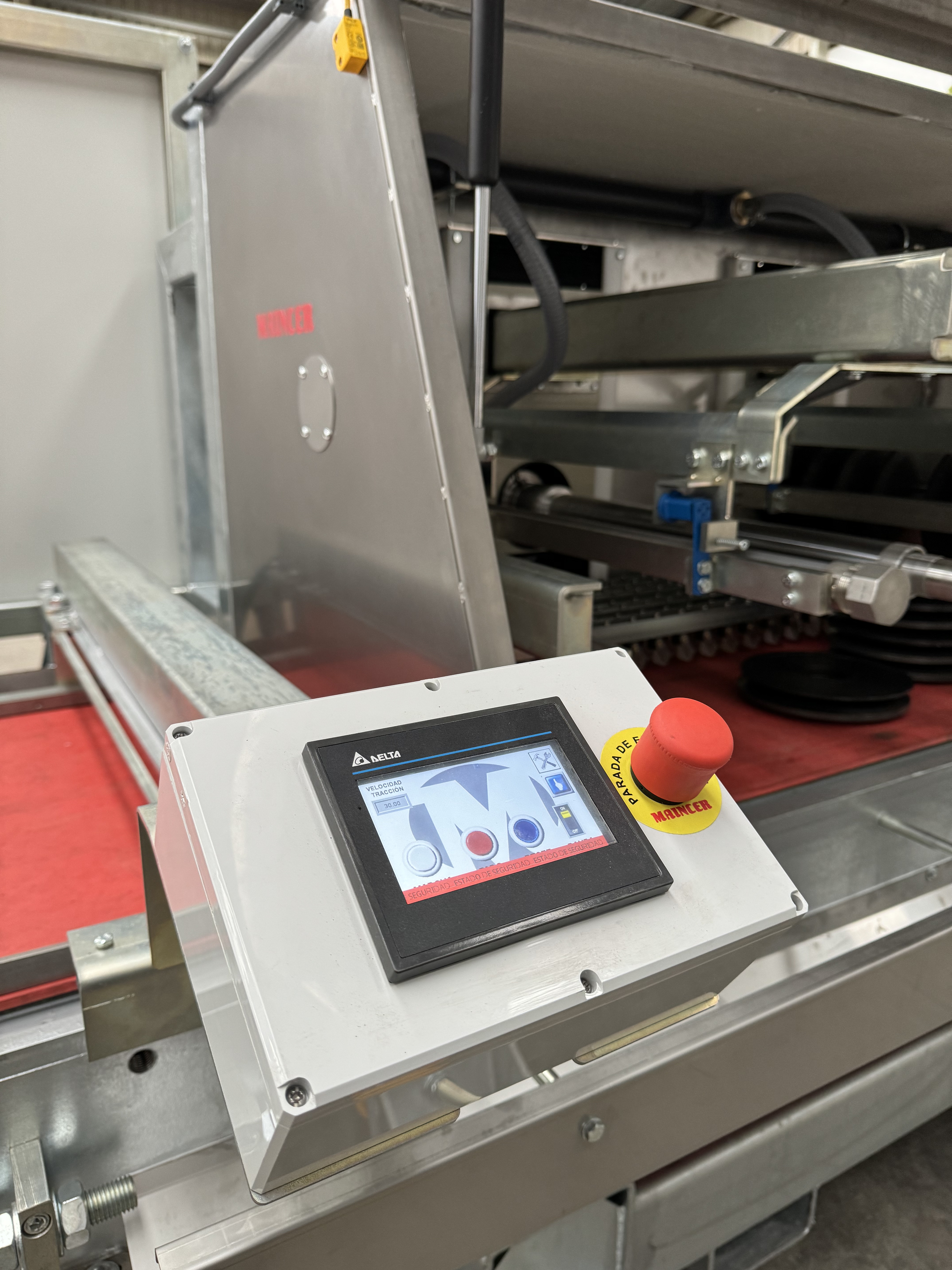 Maincer Sockelschneidmaschine MCE