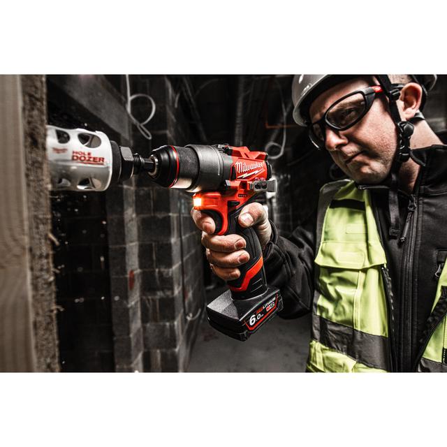 Milwaukee M12FDD2-402X M12 FUEL Akku-Kompakt-Bohrschrauber