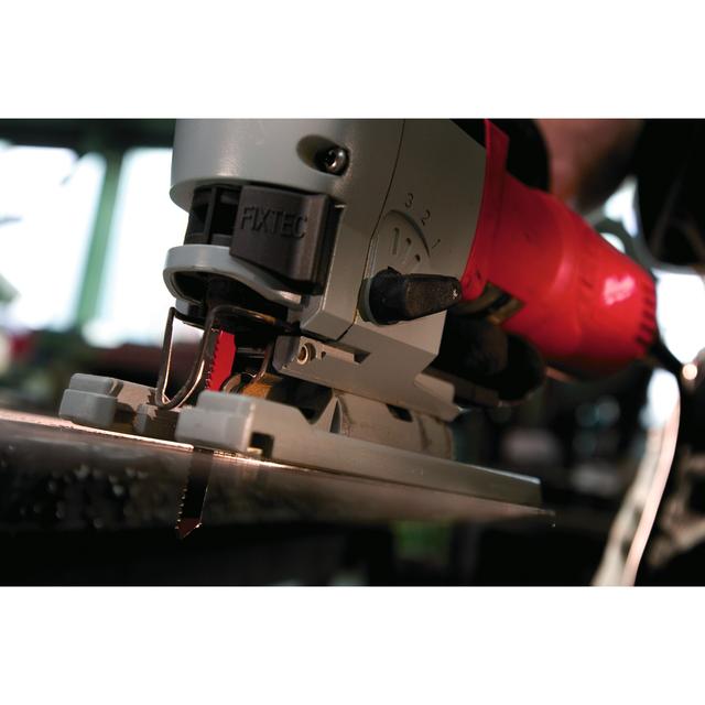 Milwaukee FSPE110X PENDELHUBSTICHSAEGE