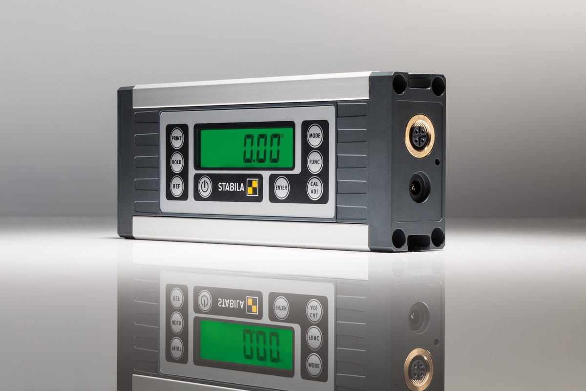 STABILA Elektronischer Neigungsmesser TECH 1000 DP, 17,5 cm, 1 Digital-Display, Messbereich: 0° – 360°, RS-485-Schnittstelle, Steckernetzteil, Datenkabel, Auswertesoftware, Schutzklasse IP 65, Tasche