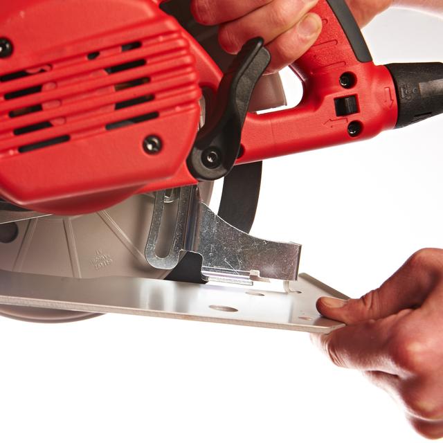 Milwaukee SCS65Q Kreissäge