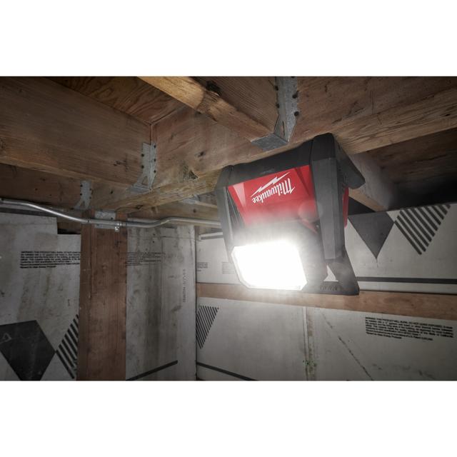 Milwaukee M18HOAL-0 M18 Akku-Leuchte