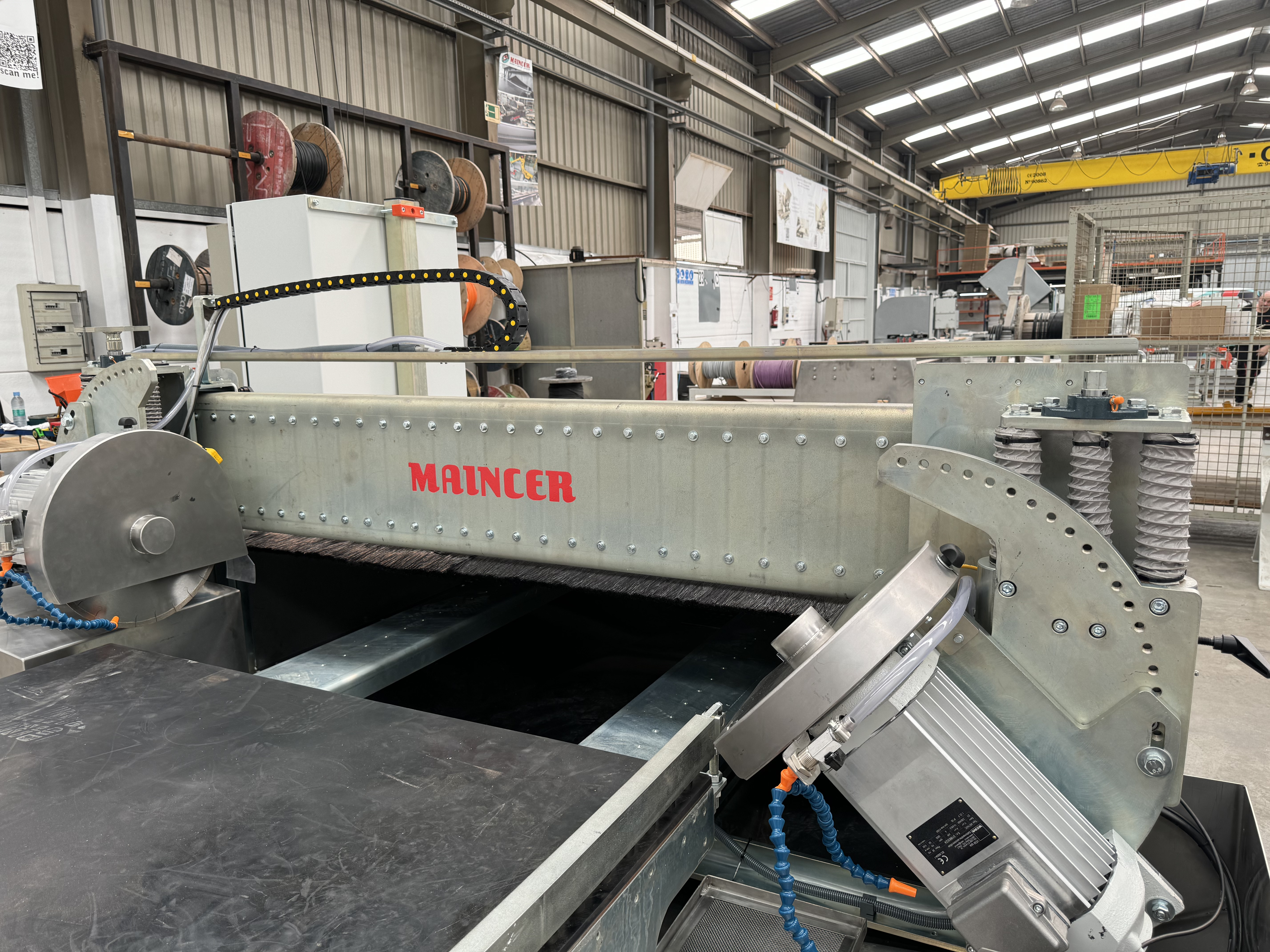 Maincer Stufen Zuschnitt- und Gehrungsmaschine MCM 1200/2AM