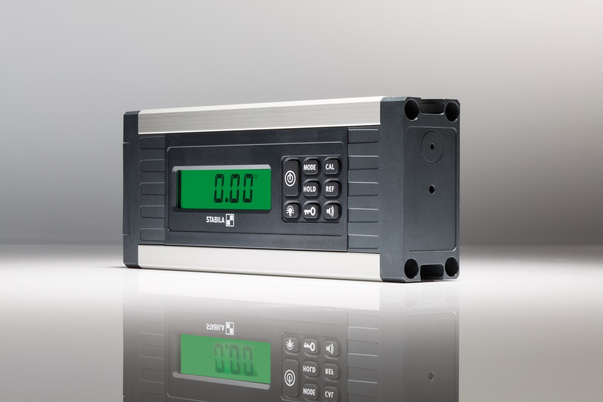 STABILA Elektronischer Neigungsmesser TECH 500 DP, 17,5 cm, 1 Digital-Display, Messbereich: 0° – 360° (4 x 90°), Anzeige-Modi: °, %, mm/m, in/ft, Schutzklasse IP 65, Tasche