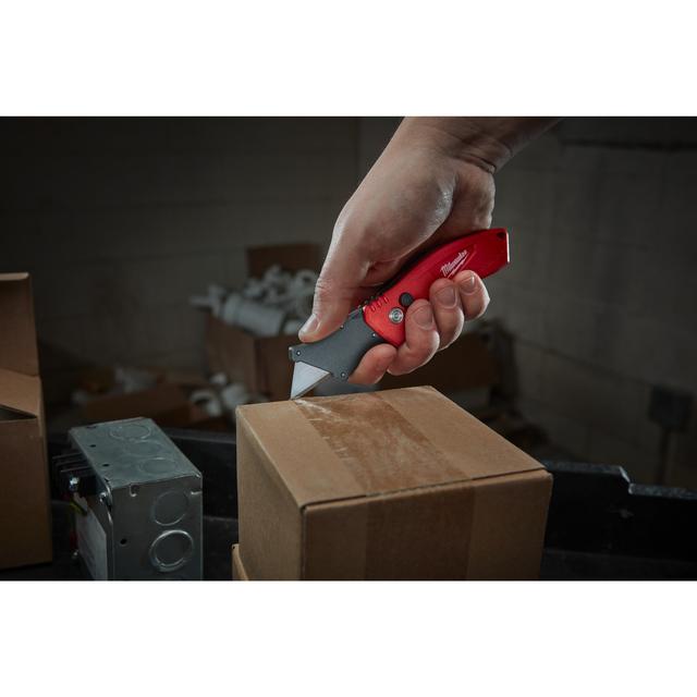 Milwaukee FASTBACK Universal-Klappmesser kompakt