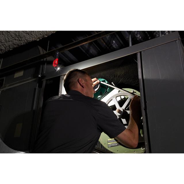 Milwaukee L4PWL-301 USB Akku-Taschenlampe