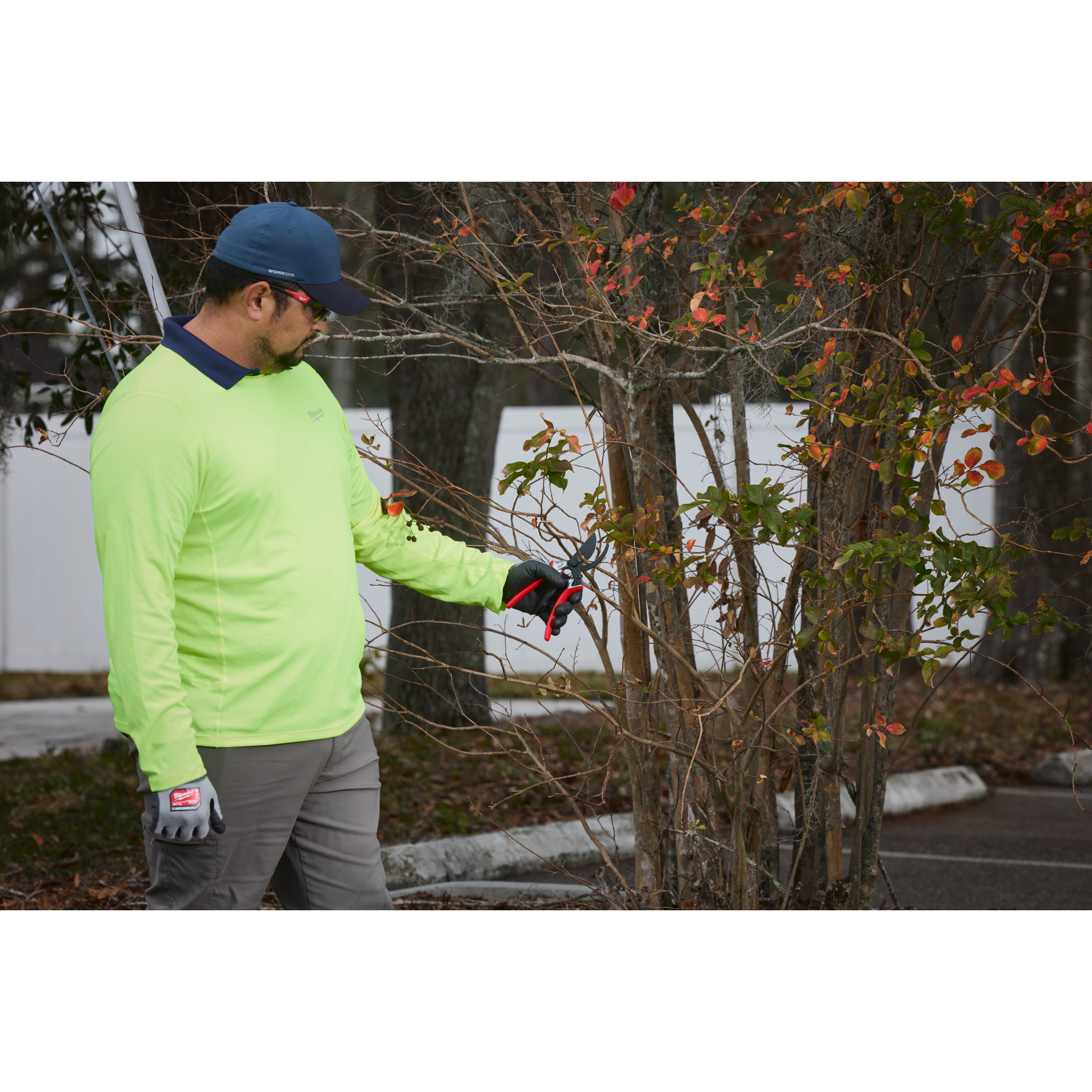 Milwaukee Bypass Gartenschere 25 mm