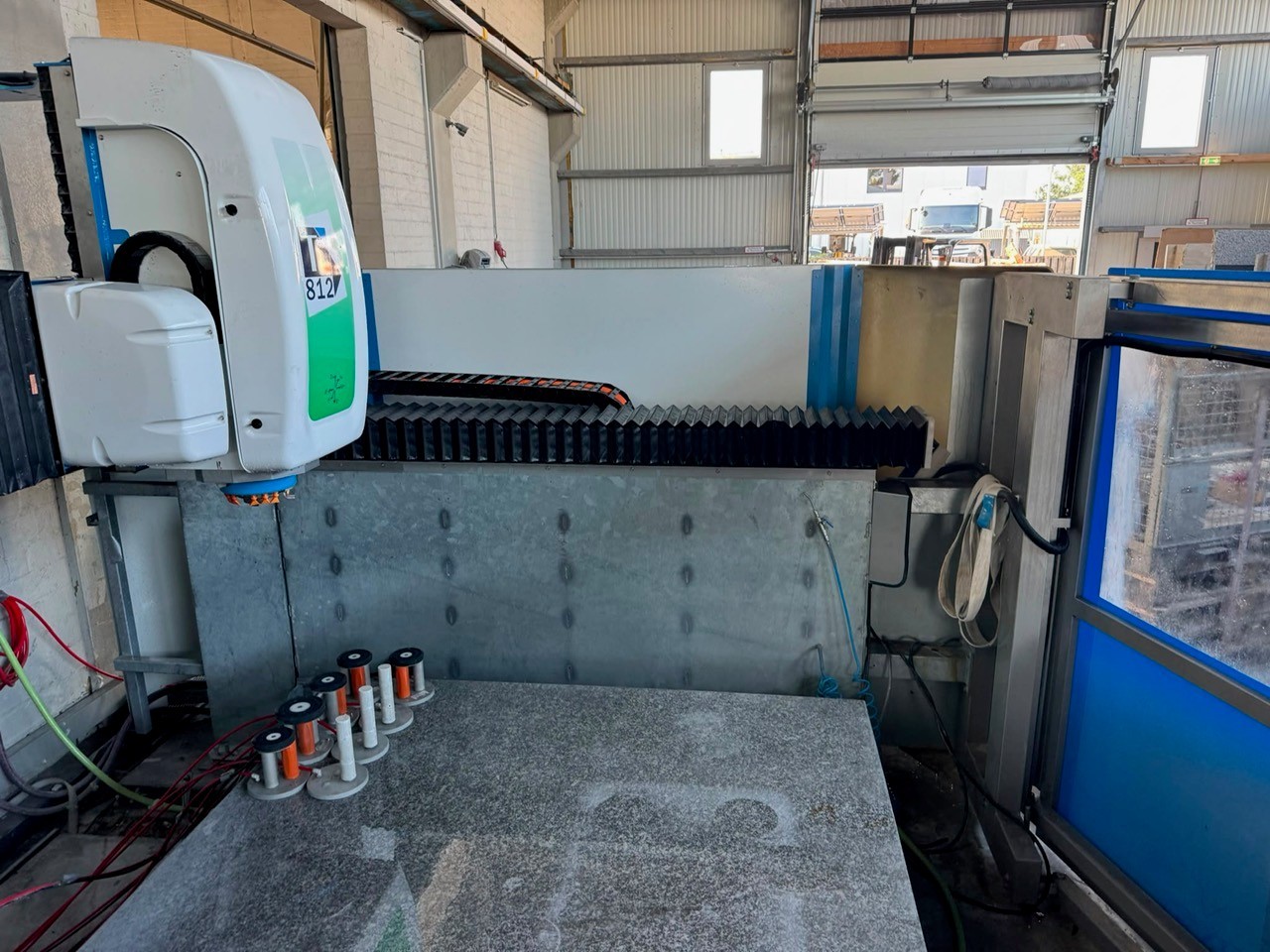 Bearbeitungszentrum Thibaut T812 V5 XL