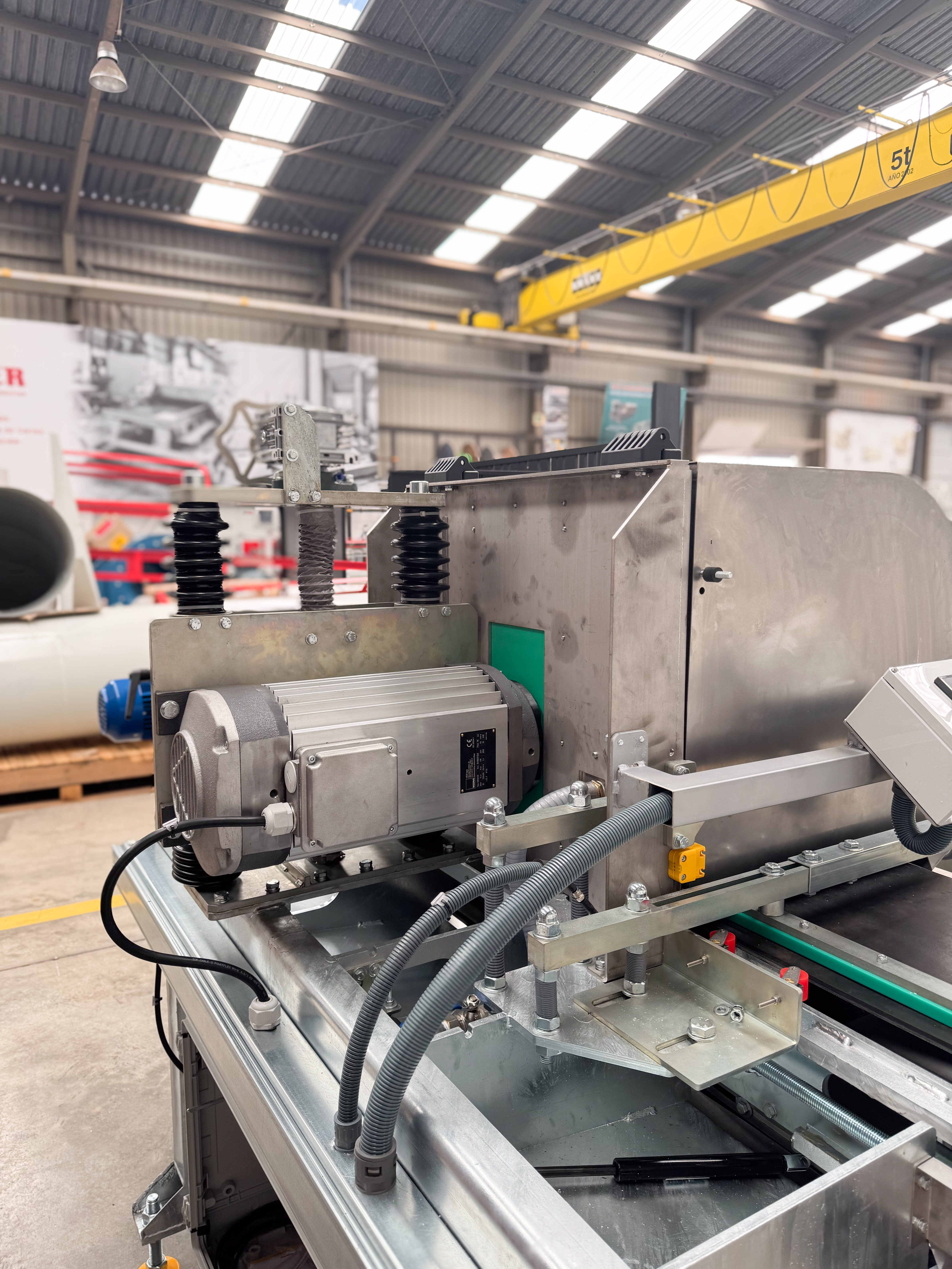 Maincer Sockelschneid- und Profiliermaschine MCB