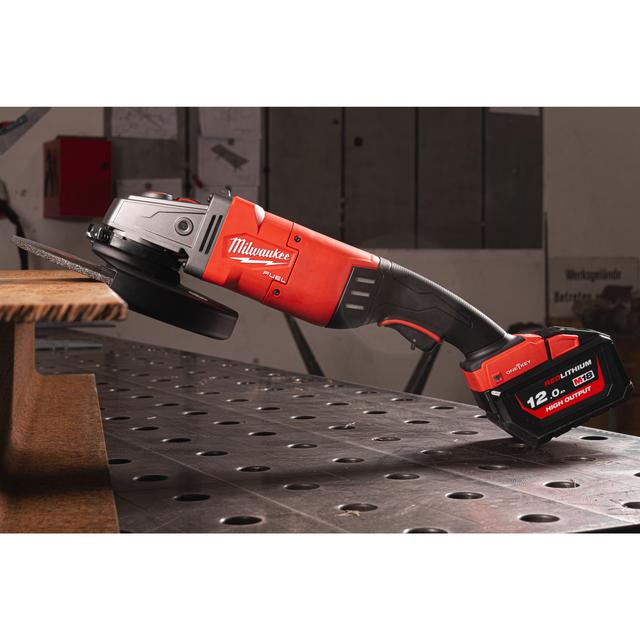 Milwaukee M18ONEFLAG230XPDB-0C M18 FUEL ONEKEY Akku-Sicherheitswinkelschleifer