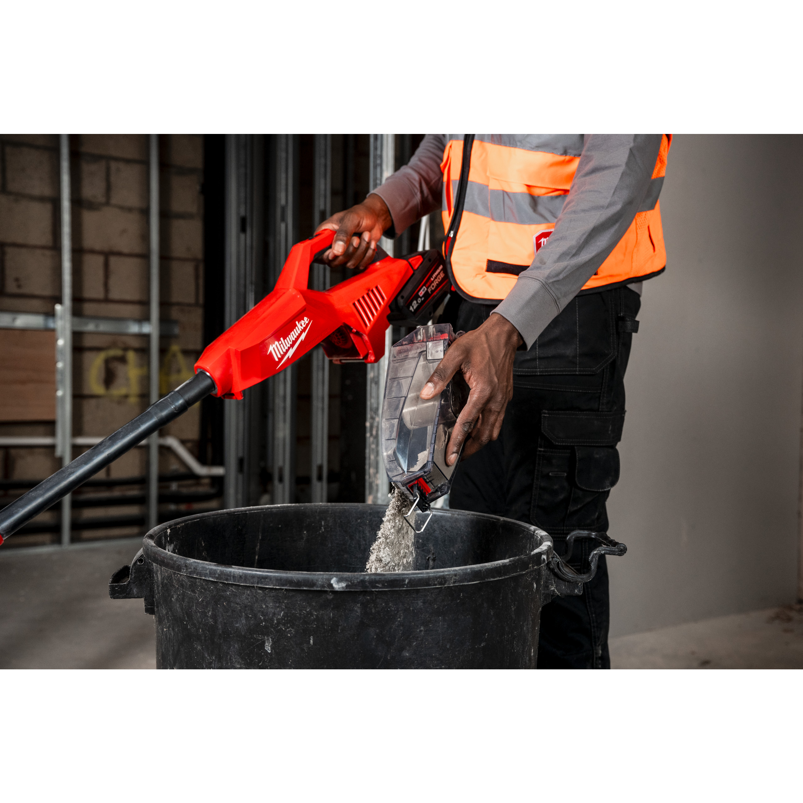 Milwaukee M18BLCV2-0 M18™ Bürstenloser Akku-Hand-Staubsauger