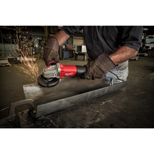 Milwaukee AGV13-125XSPDEB Winkelschleifer