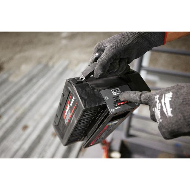 Milwaukee Akku MXF 12.0 Ah Forge