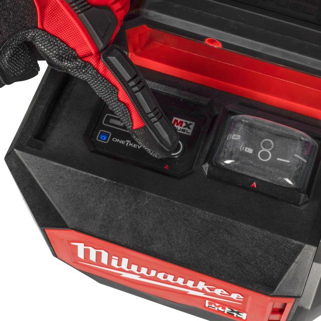 Milwaukee MXFCVBC-0 MX FUEL Akku-Betonverdichter