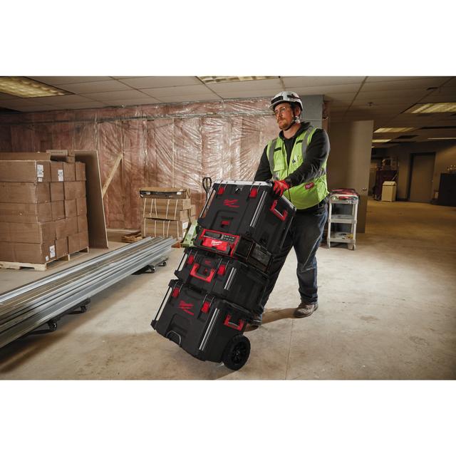 Milwaukee PACKOUT Kühlbox XL 560 x 410 x 420 mm