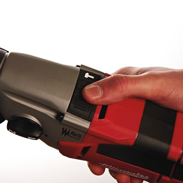 Milwaukee PD2E24R Schlagbohrmaschine