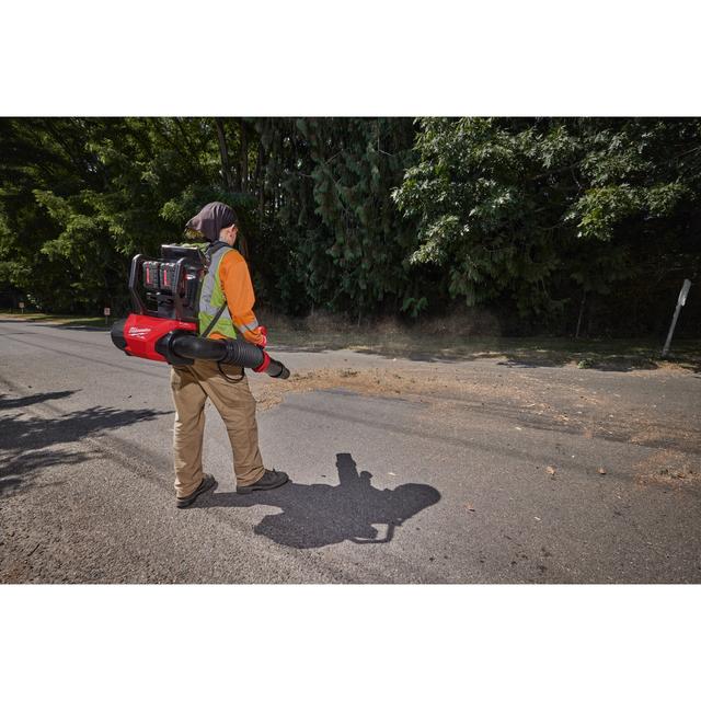 Milwaukee M18F2BPB-0 M18 FUEL Akku-Rucksackgebläse