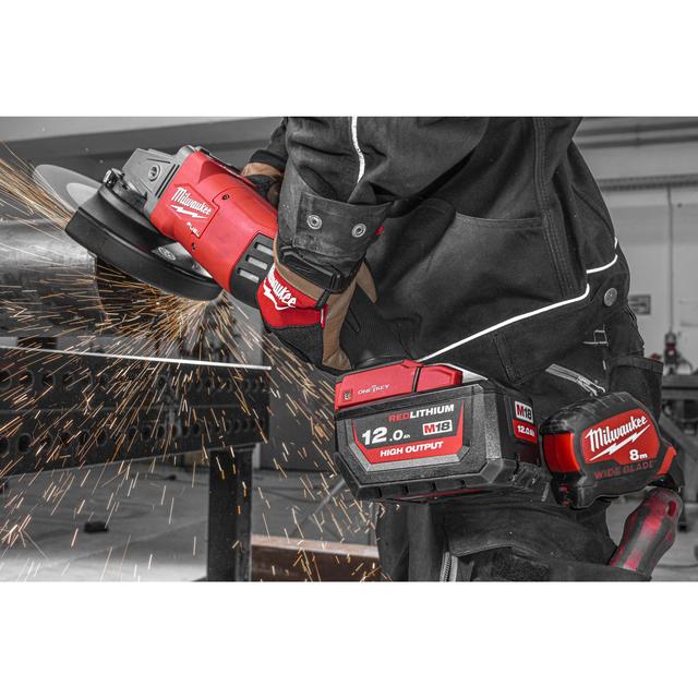 Milwaukee M18ONEFLAG230XPDB-0C M18 FUEL ONEKEY Akku-Sicherheitswinkelschleifer