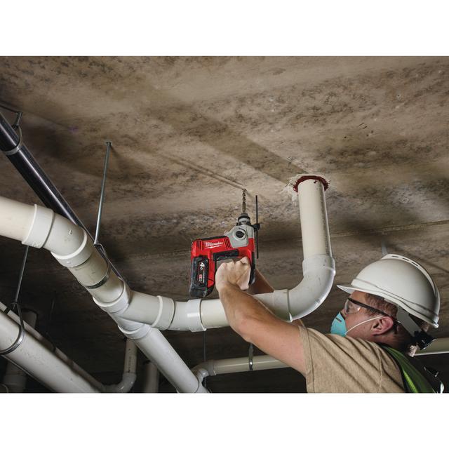 Milwaukee M18BH-402C AKKU-BOHRHAMMER
