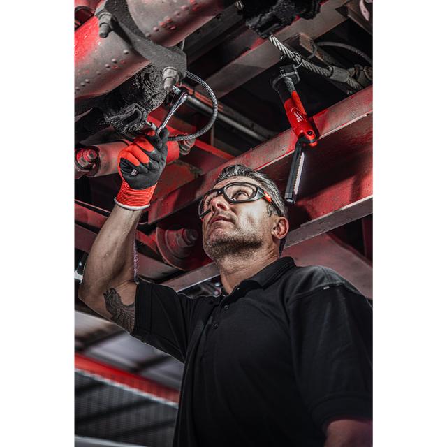 Milwaukee L4SL550-301 USB-Akku-Handstableuchte