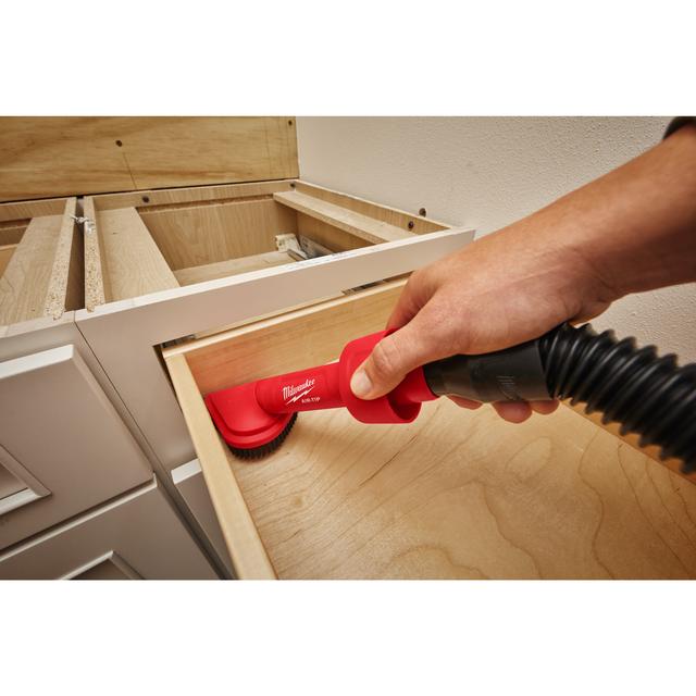 Milwaukee AT-8 AIR-TIP Rotierende Eckenbürste
