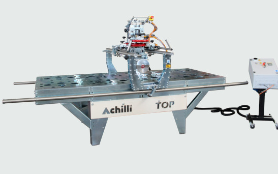 Achilli Handgeführtes Bearbeitungszentrum TOP